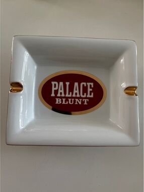Palace Blunt Porcelain Ashtray with Gold Accents